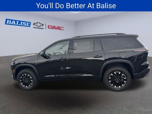 New 2026 Chevrolet Traverse Z71 w/ Enhanced Driving Package AWD/4WD image 5