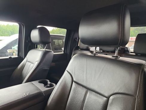 Used 2016 Ford F250 Lariat w/ Lariat Interior Package AWD/4WD image 11