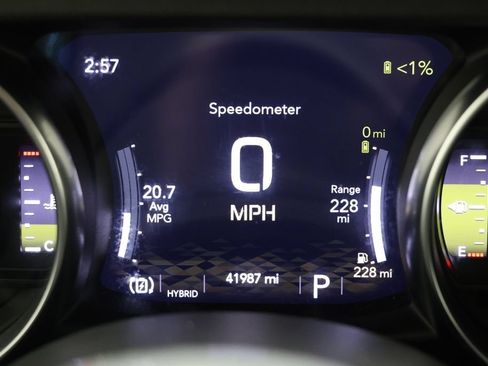 Used 2023 Jeep Wrangler Unlimited Rubicon 4xe w/ Cold Weather Group AWD/4WD image 19