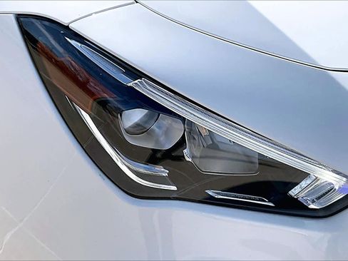 Used 2023 Mercedes-Benz CLA 250 4MATIC image 26