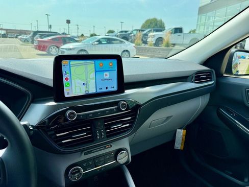 New 2025 Ford Escape Active image 18