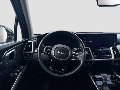 Certified 2023 Kia Sorento SX AWD/4WD image 26