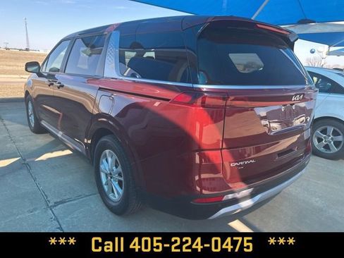 Used 2024 Kia Carnival LX image 6