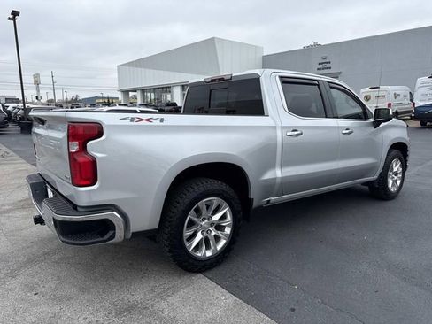 Used 2019 Chevrolet Silverado 1500 LTZ w/ LTZ Premium Package image 6