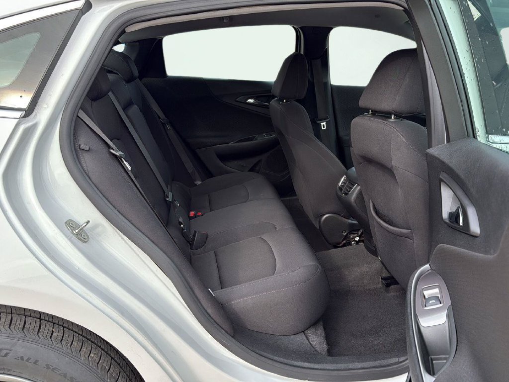 Used 2024 Chevrolet Malibu LT FWD image 18