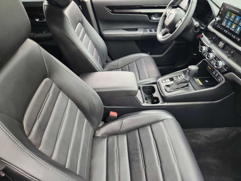 Used 2025 Honda CR-V EX-L image 13