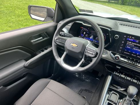 Used 2025 Chevrolet Colorado LT w/ Advanced Trailering Package RWD image 13