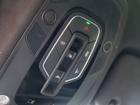 Used 2021 Audi Q7 3.0T Premium Plus image 21