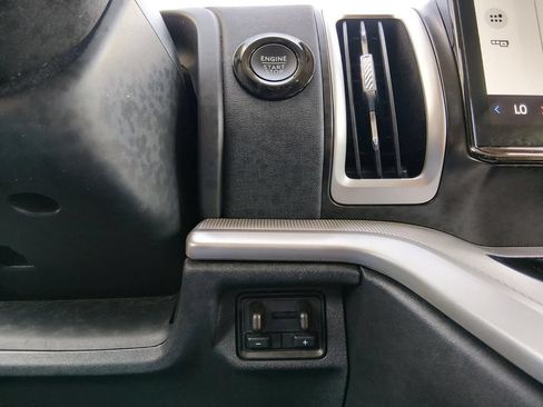 Certified 2025 Ford Expedition Max Active AWD/4WD image 25