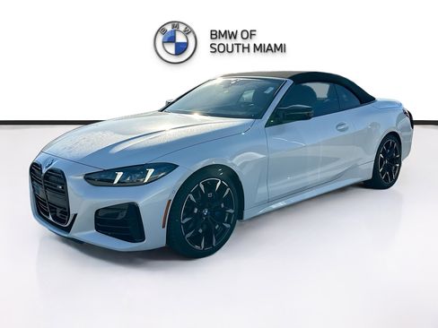 New 2026 BMW M440i Convertible image 3