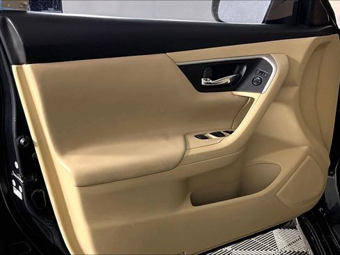 Used 2016 Nissan Altima 2.5 S w/ Power Driver Seat Package image 21