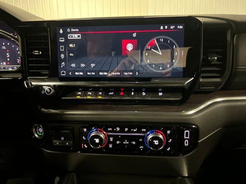 Certified 2025 GMC Sierra 1500 SLT w/ SLT Premium Plus Package image 23