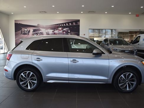 Used 2022 Audi Q5 2.0T Premium AWD/4WD image 11