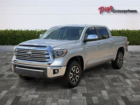 Used 2021 Toyota Tundra Limited w/ Limited Premium Package AWD/4WD image 4