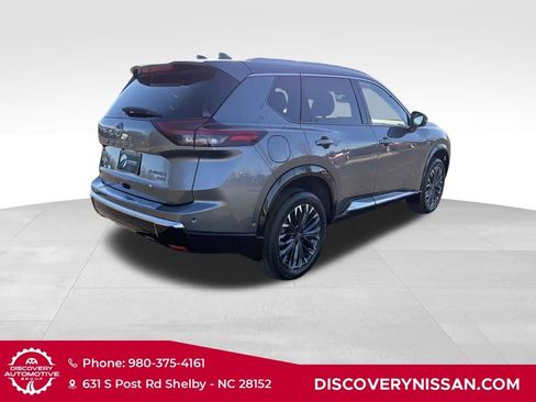 New 2026 Nissan Rogue Platinum w/ Tech Package AWD/4WD image 6