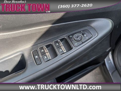 Used 2021 Hyundai Santa Fe SE FWD image 31