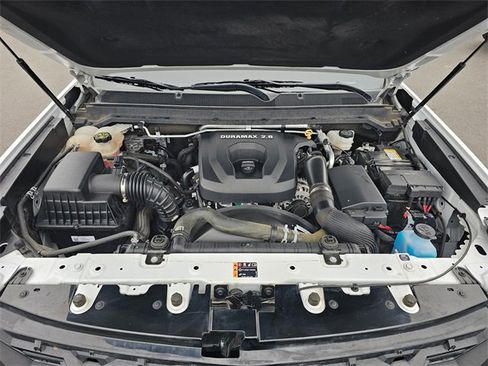 Used 2021 Chevrolet Colorado ZR2 image 9