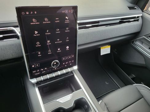 New 2026 GMC Sierra EV Elevation w/ Premium Package image 9