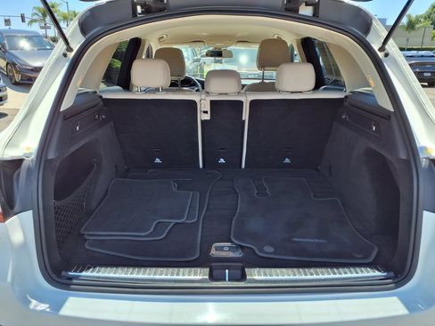 Used 2018 Mercedes-Benz GLC 300 image 8