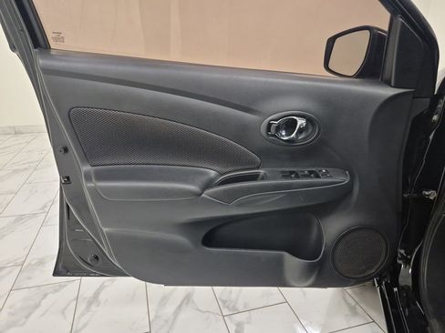 Used 2017 Nissan Versa SV image 23