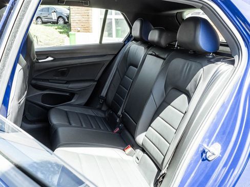 Used 2022 Volkswagen Golf R AWD/4WD image 25