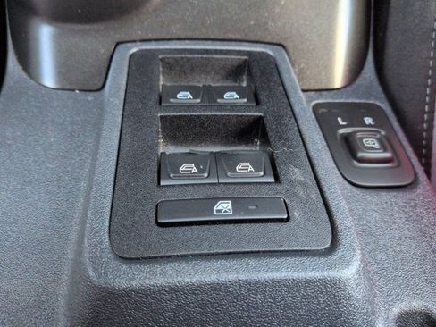 Used 2023 Ford Bronco Black Diamond AWD/4WD image 23