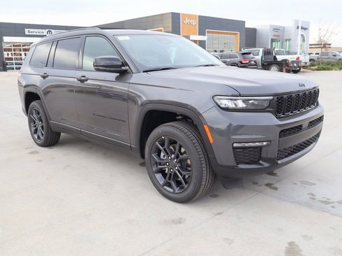New 2025 Jeep Grand Cherokee L Limited image 1