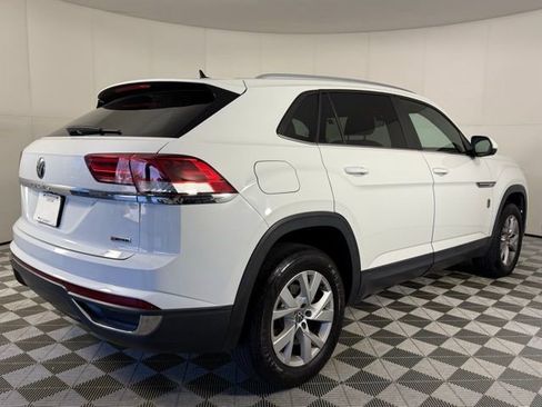 Used 2020 Volkswagen Atlas Cross Sport S image 8