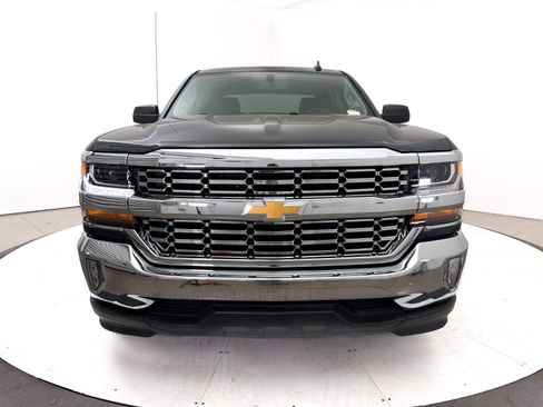 Used 2017 Chevrolet Silverado 1500 LT w/ All Star Edition RWD image 9