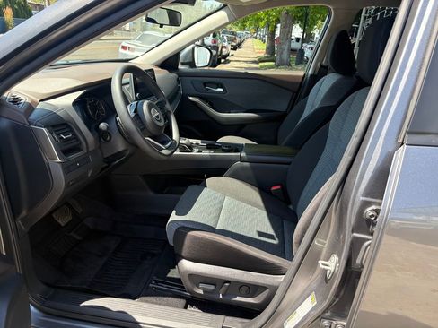 Certified 2023 Nissan Rogue SV image 16