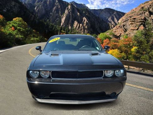 Used 2014 Dodge Challenger SXT w/ Sport Appearance Package RWD image 6