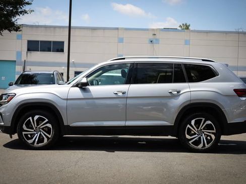 Used 2021 Volkswagen Atlas SEL Premium AWD/4WD image 12