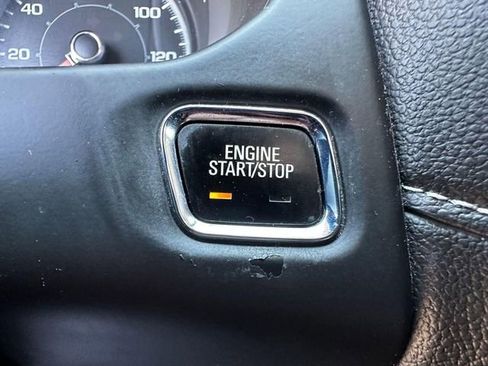 Used 2019 GMC Acadia SLE w/ LPO, Floor Liner Package FWD image 19