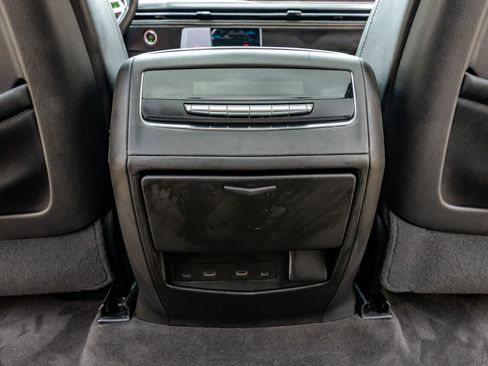 Used 2025 Cadillac Escalade Sport Platinum AWD/4WD image 34
