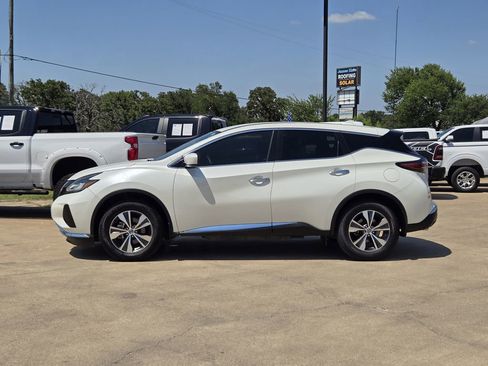 Used 2021 Nissan Murano S FWD image 3