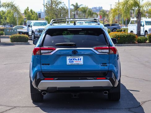 Used 2023 Toyota RAV4 XSE AWD/4WD image 5