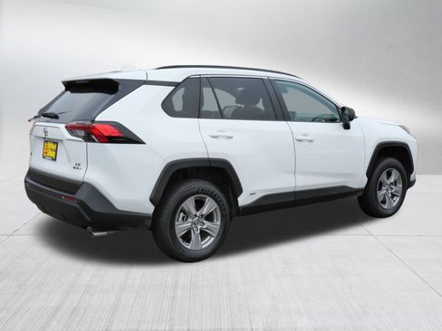 Certified 2025 Toyota RAV4 LE image 8