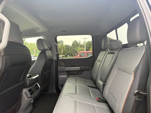 Used 2025 Ford F150 Lariat w/ Equipment Group 501A Mid AWD/4WD image 15