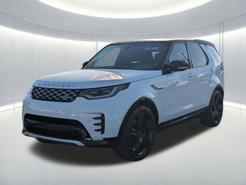 Used 2025 Land Rover Discovery Metropolitan Edition AWD/4WD image 1