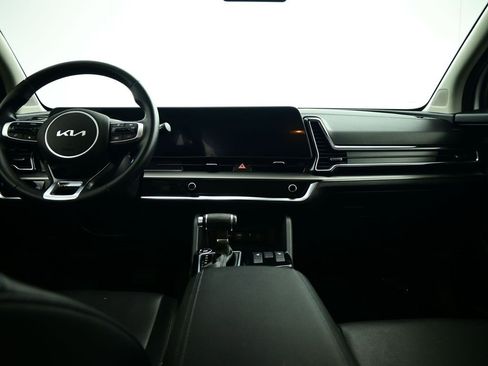 Certified 2023 Kia Sportage EX image 6