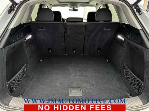 Used 2021 Audi Q5 Premium Plus w/ Premium Plus Package image 17