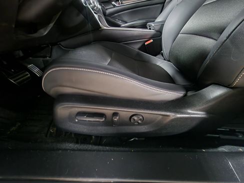 Used 2022 Honda Accord Sport image 22