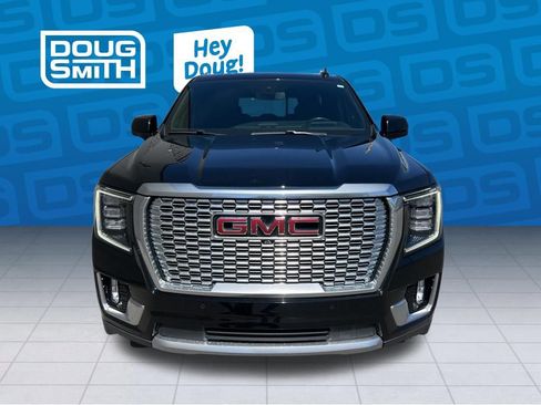 Used 2022 GMC Yukon Denali AWD/4WD image 8