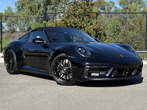Certified 2024 Porsche 911 Targa 4 GTS image 9