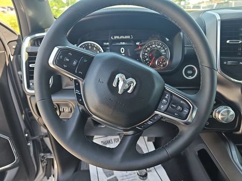 Used 2025 RAM 1500 Laramie AWD/4WD image 14