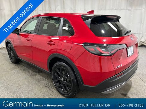 Used 2025 Honda HR-V Sport image 7