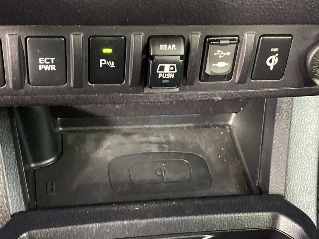 Used 2018 Toyota Tacoma TRD Pro AWD/4WD image 22