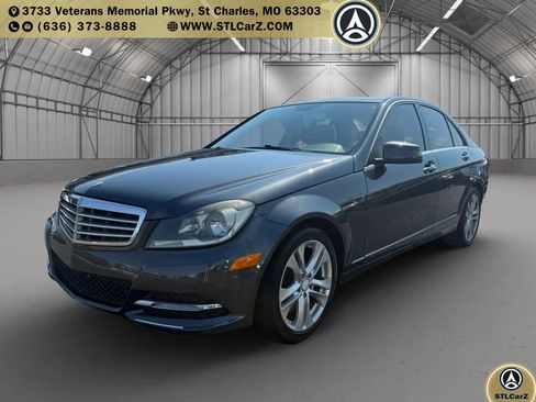 Used 2014 Mercedes-Benz C 300 4MATIC Sedan image 7