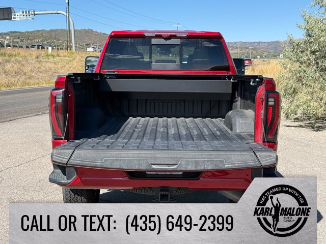 Used 2026 GMC Sierra 3500 AT4 w/ AT4 Premium Plus Package AWD/4WD image 5