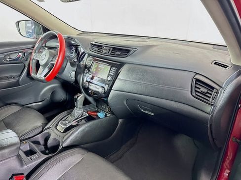 Used 2018 Nissan Rogue SL image 25